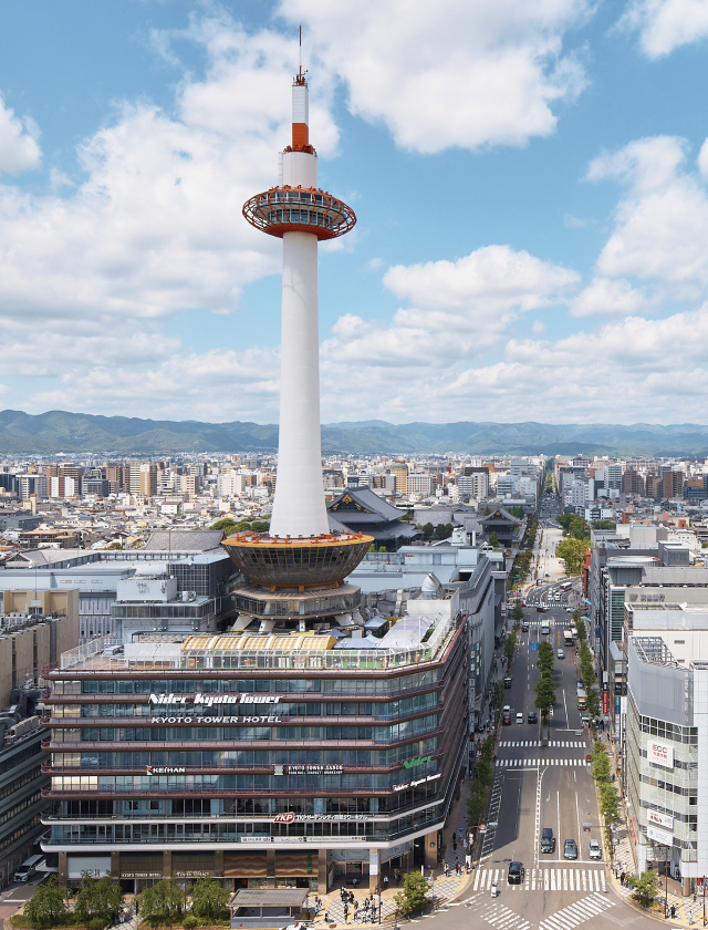 京都タワー | JR京都駅徒歩2分京都の観光地を一望できる京都のランドマークタワー